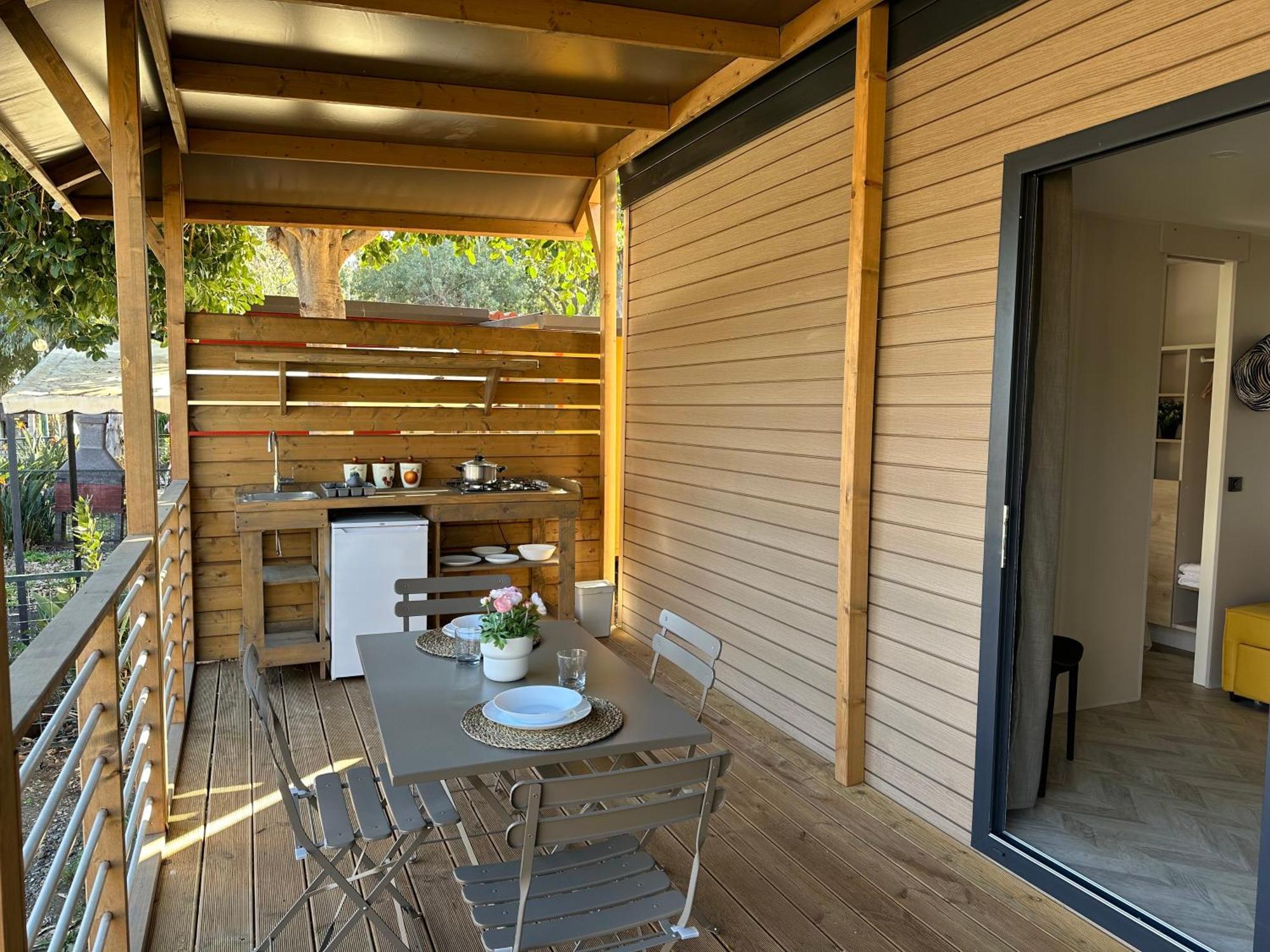Il Pampaleone Glamping And Resort Acireale Bagian luar foto