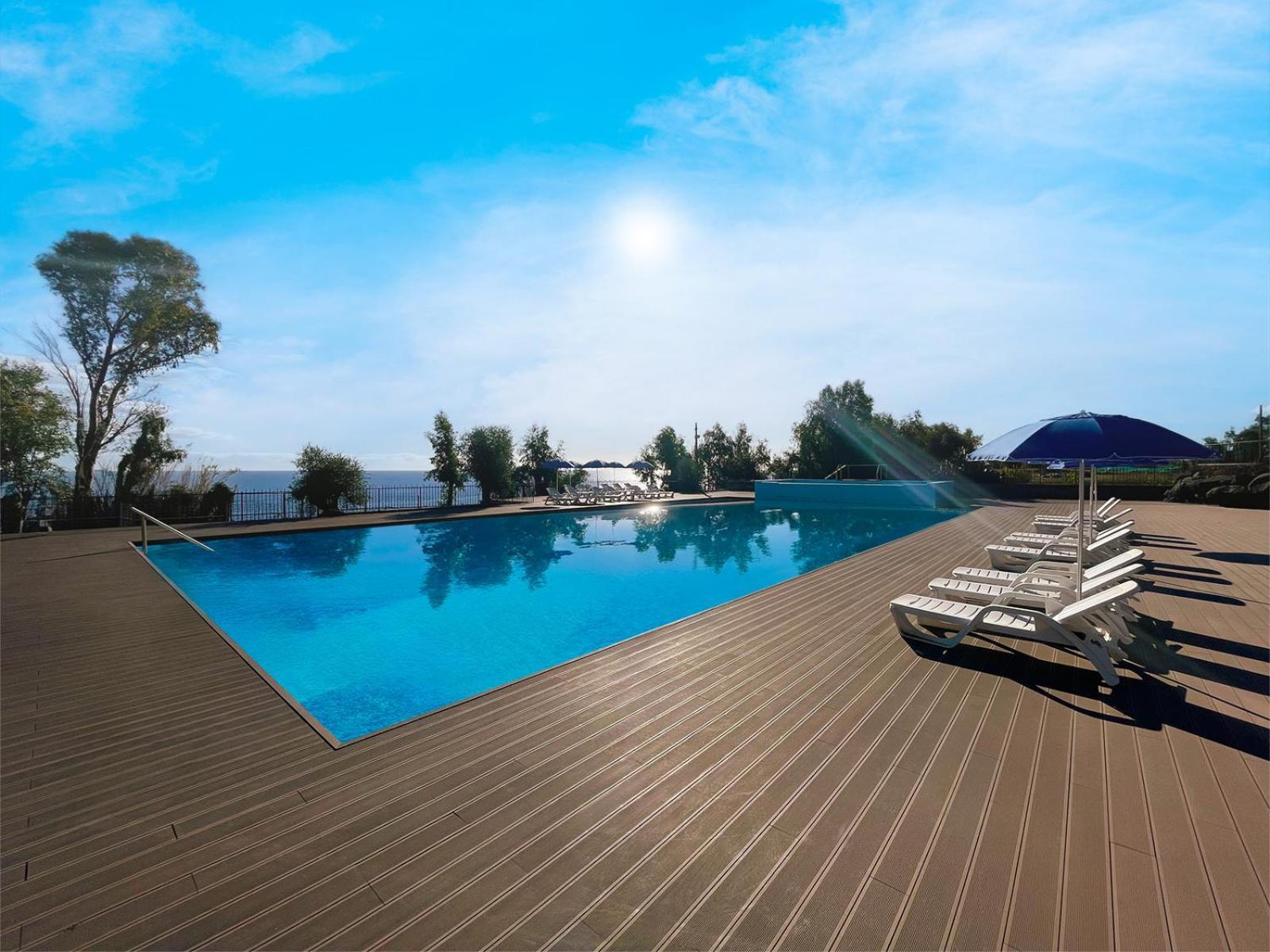 Il Pampaleone Glamping And Resort Acireale Bagian luar foto